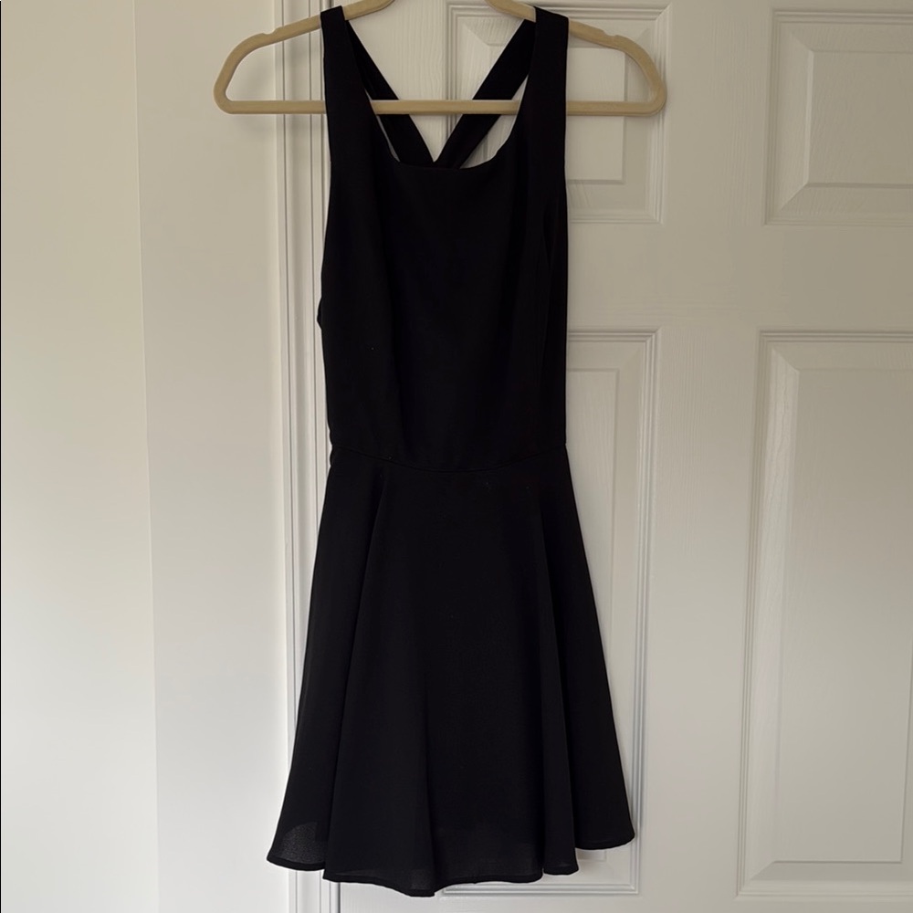 Elegant Black Sleeveless Dress